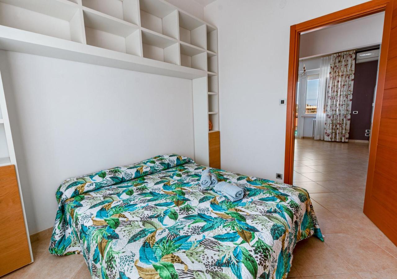 Appartement Luxury House Near Train Station à Livourne Extérieur photo